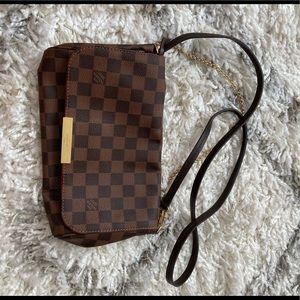 Excellent condition Louis Vuitton Damier Ebene  MM